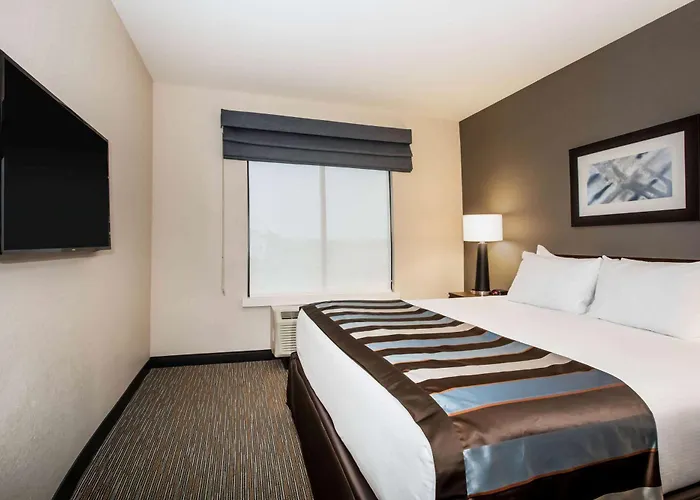 Wingate By Wyndham Denver Airport